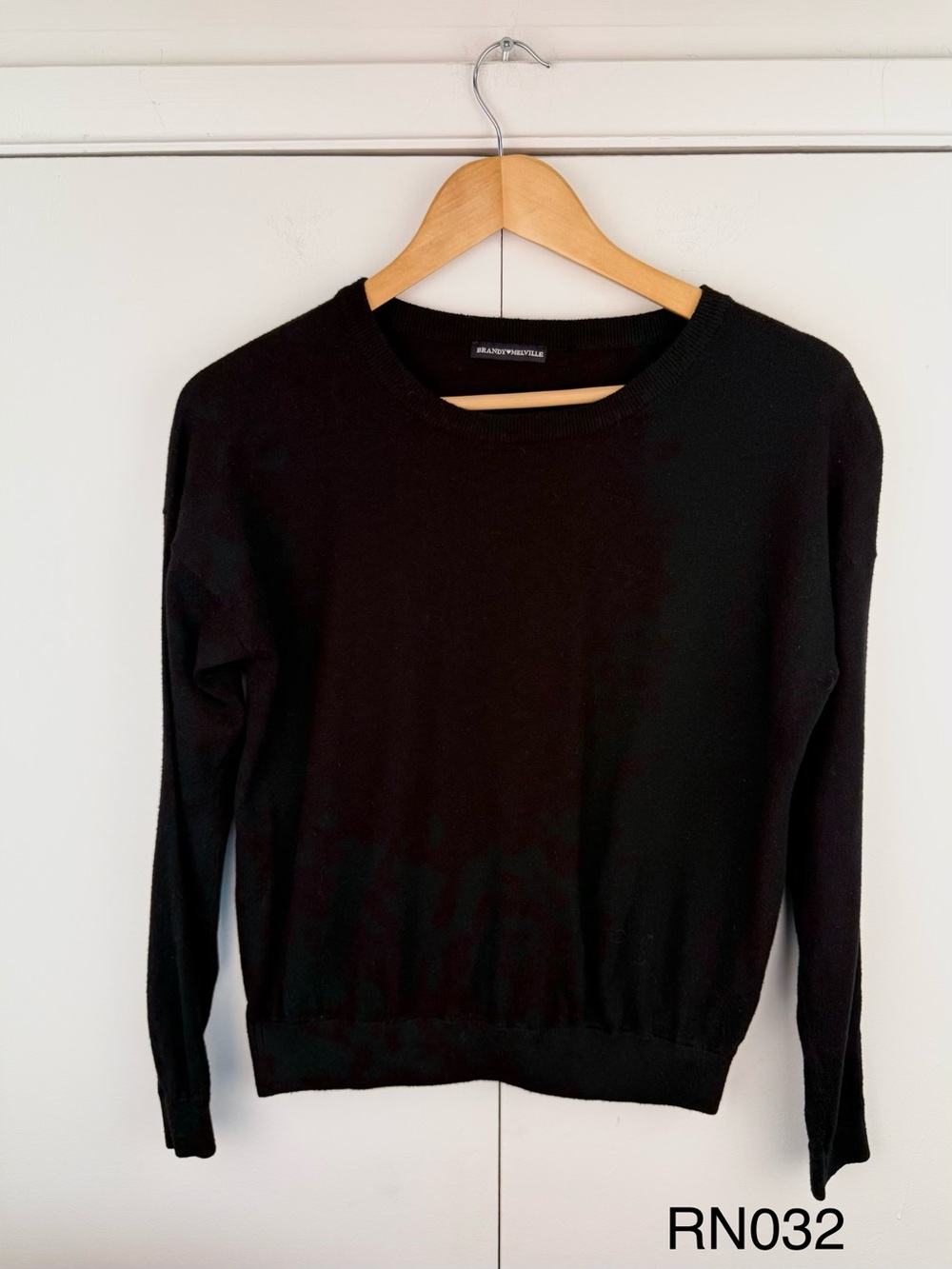 Brandy Melville Black Viscose Blend Knit Pullover Sweater